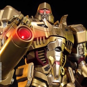 Megatron Gold Version Transformers Generation 1 Statue by Prime 1 Studio